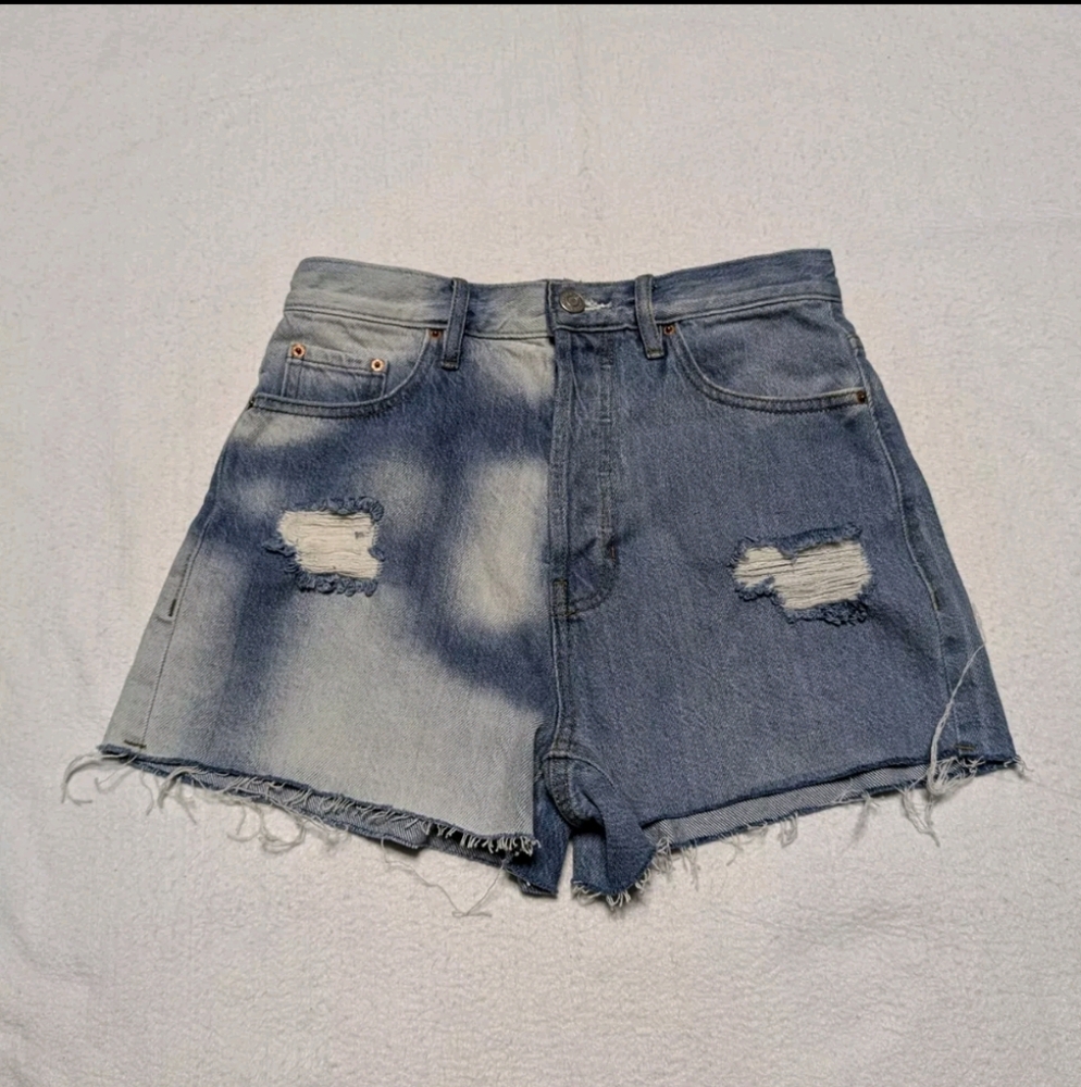 Pacsun Ultra High Rise Shorts Women Size 25 Cut Off Distressed Button Fly Jean